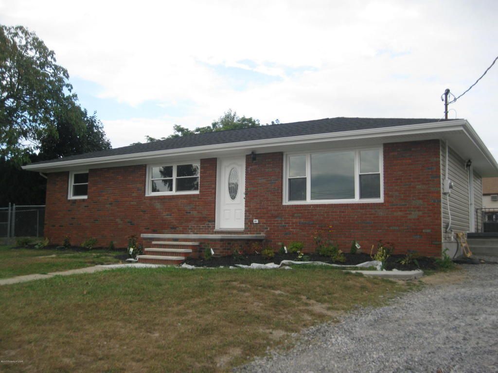 12 Saint David St, Wilkes Barre, PA 18705