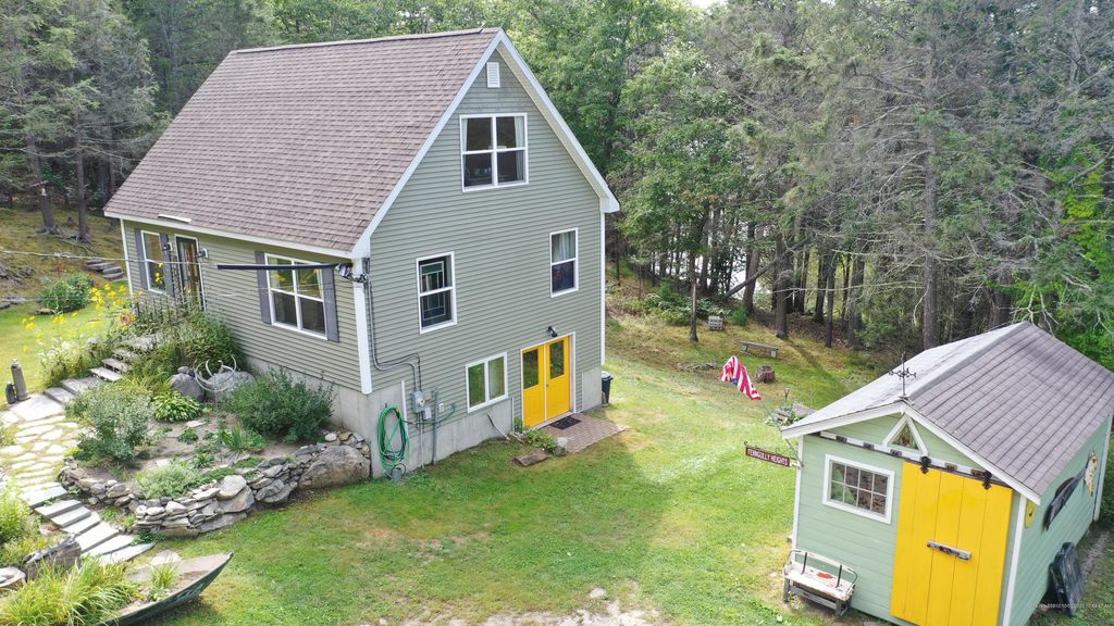 437 Barley Neck Rd, Woolwich, ME 04579