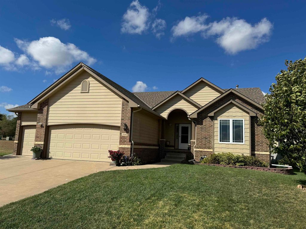 2135 N Prairie View Ct, El Dorado, KS 67042 Trulia