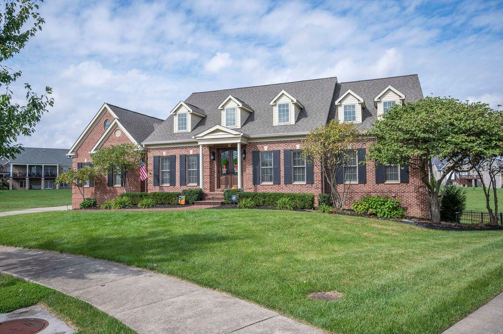 201 Kelburn Ct, Lexington, KY 40515