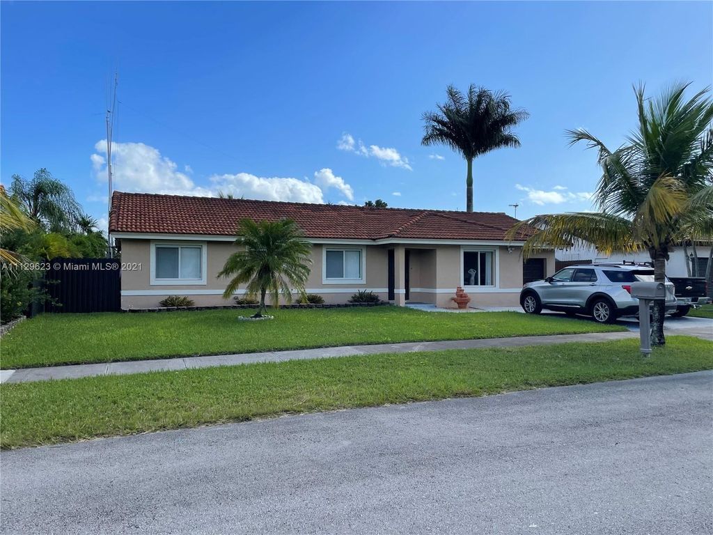 20787 SW 129th Ct, Miami, FL 33177