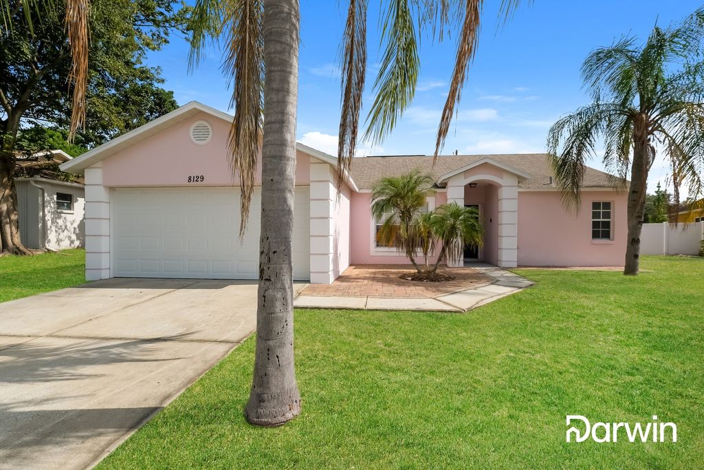 8129 Golden Bear Loop, Port Richey, FL 34668