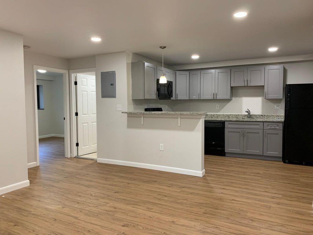 30 Normandy Ave, Cambridge, MA 02138