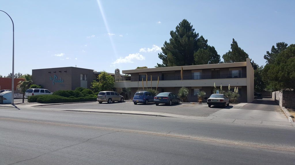 235 W Madrid Ave #4, Las Cruces, NM 88005