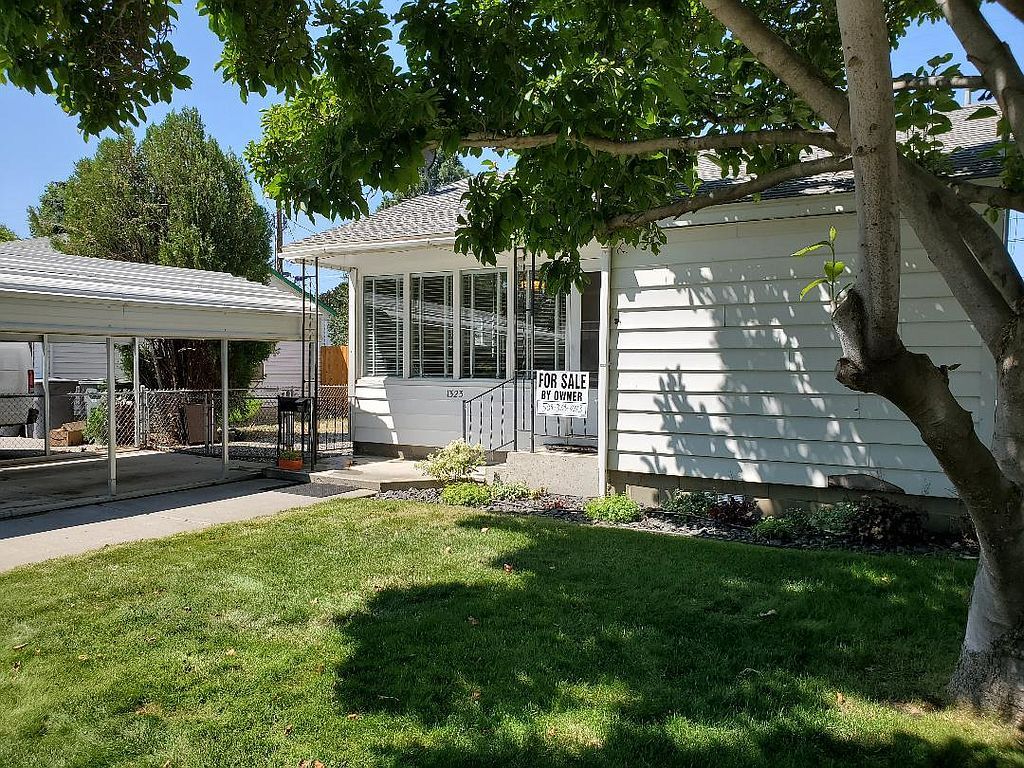 1323 Tunis Ave, Richland, WA 99354