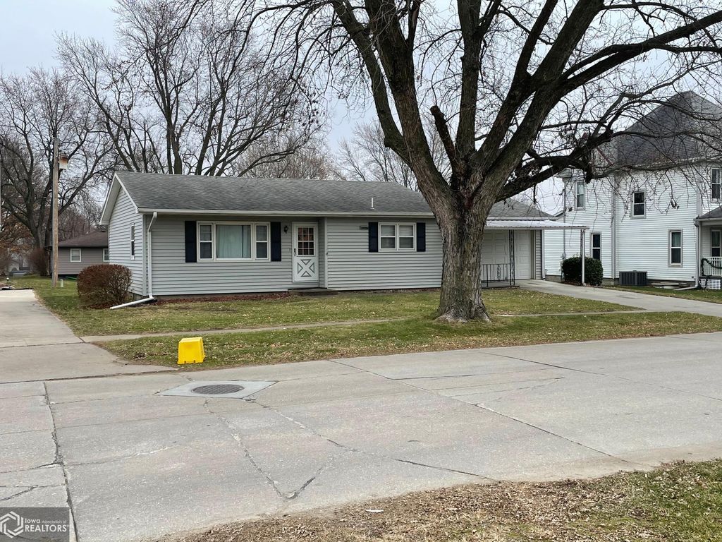 405 9th Ave, Sully, IA 50251 2 Bed, 1 Bath SingleFamily Home MLS