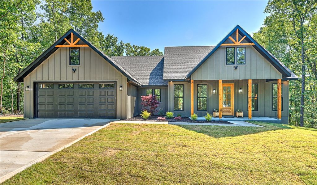 103 Murphy Dr, Bella Vista, AR 72715 - See Est. Value, Schools & More