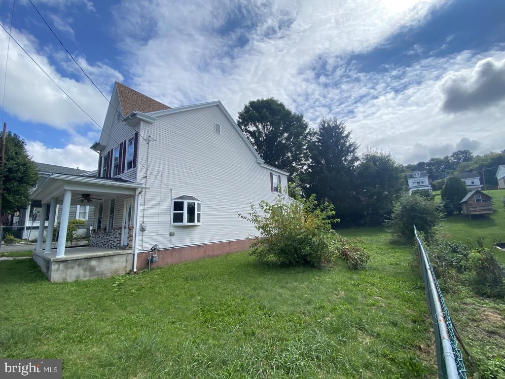 346 Coal St, Port Carbon, PA 17965