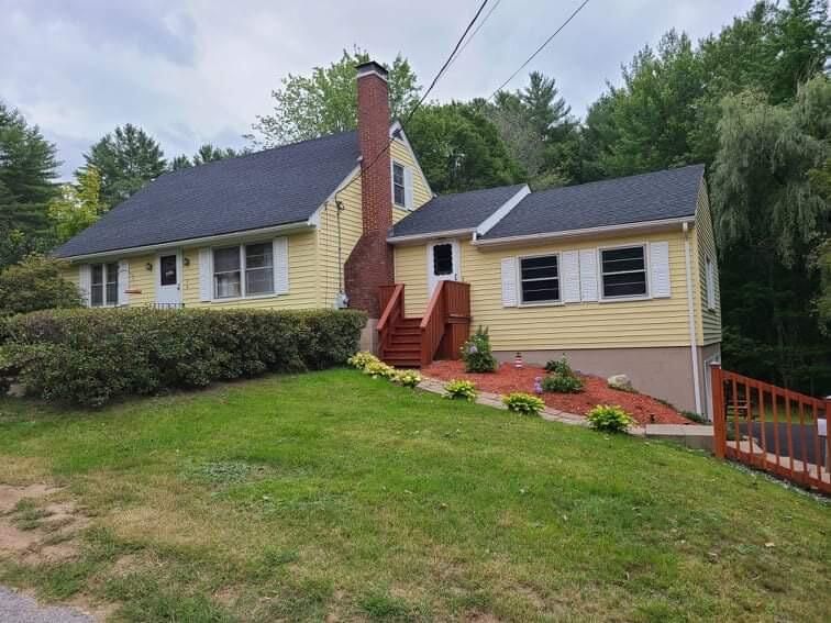 5 Thurlow Ave, South Paris, ME 04281