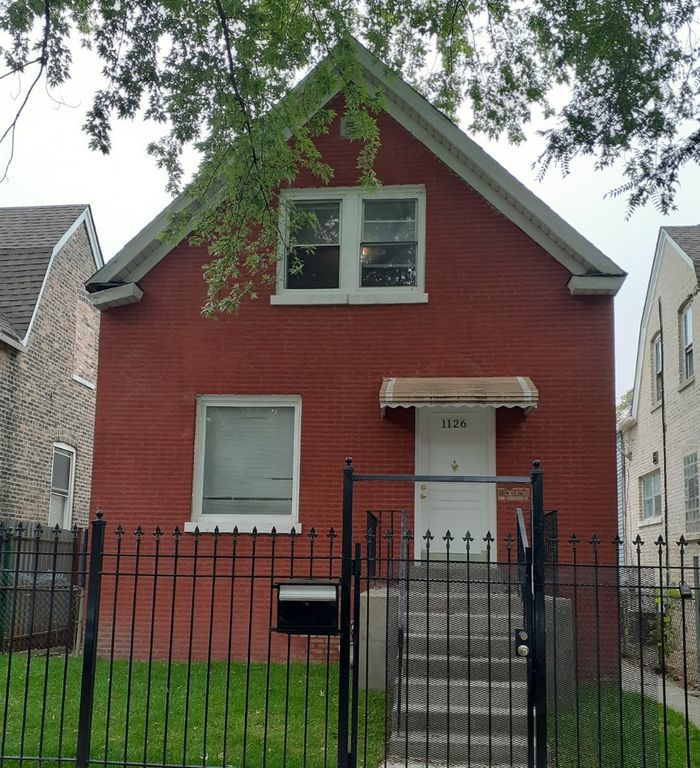 1126 N Avers Ave, Chicago, IL 60651