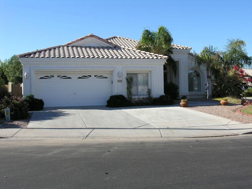 2962 S Yucca St, Chandler, AZ 85286