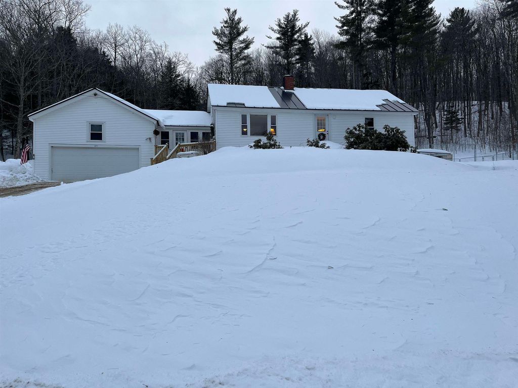 271 Riddle Hill Road, Grafton, NH 03240