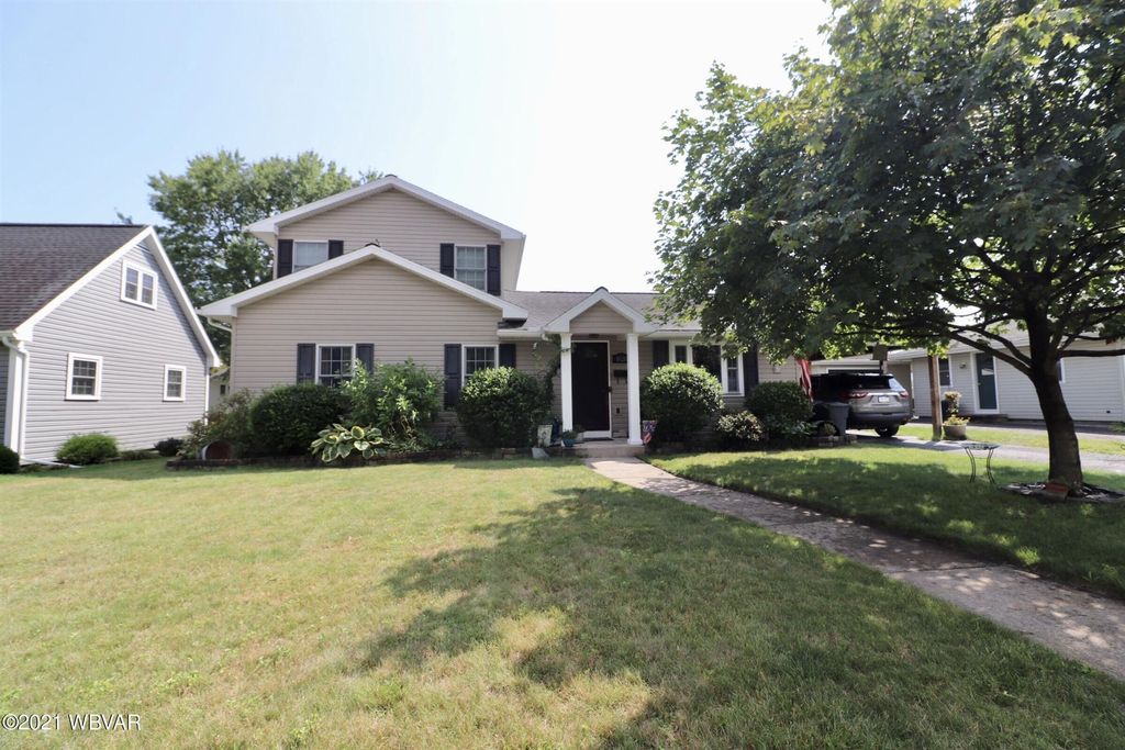 1020 Weldon St, Montoursville, PA 17754