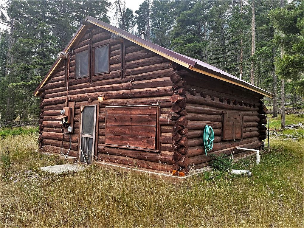 12088 Lincoln Rd W, Canyon Creek, MT 59633