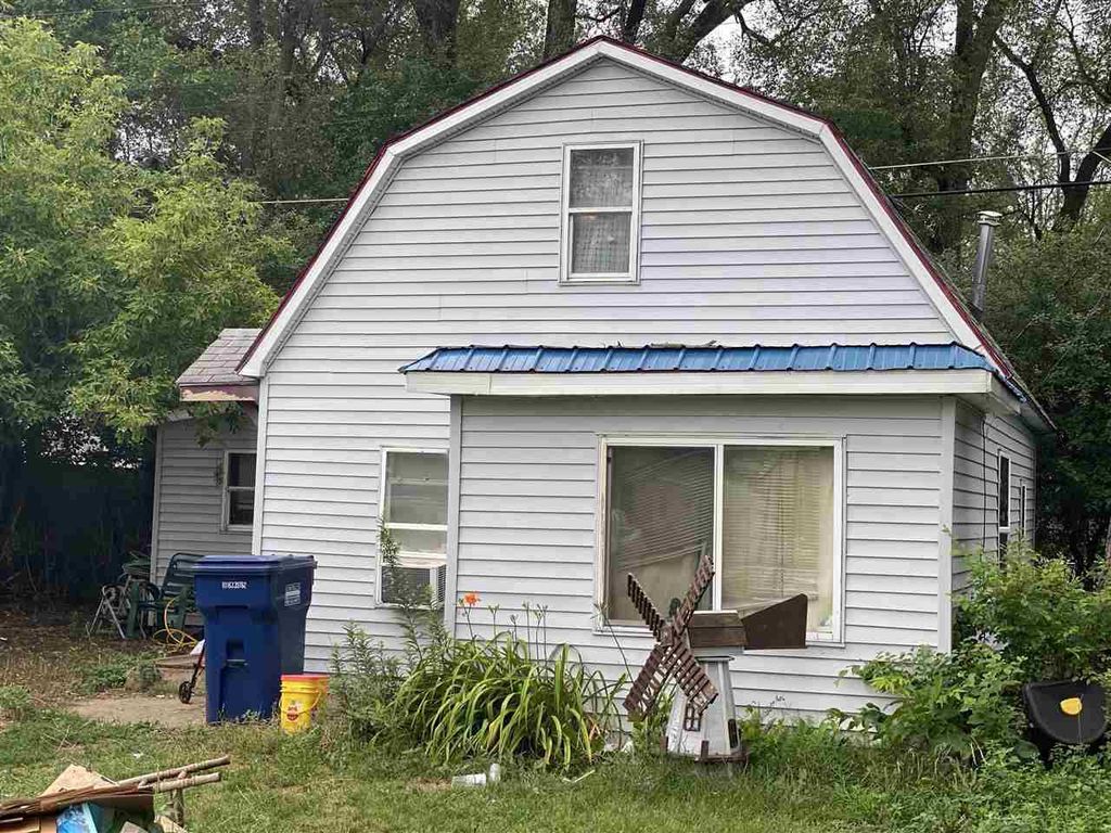 1948 S Cottage Ave, Beloit, WI 53511 | MLS# 1914436 | Trulia