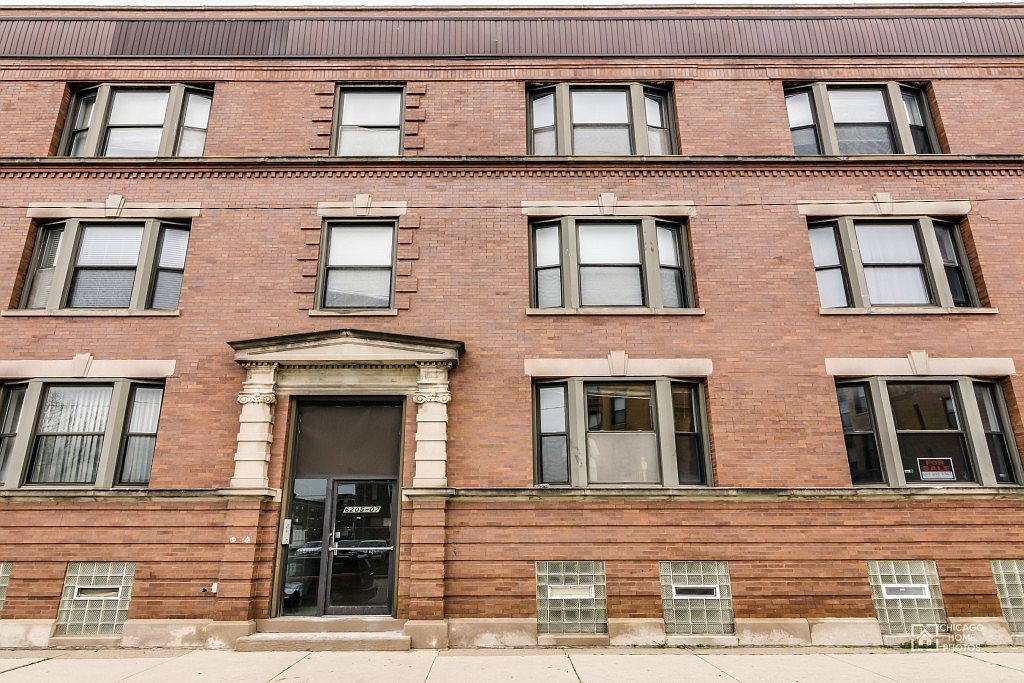 6207 S Dorchester Ave #1, Chicago, IL 60637