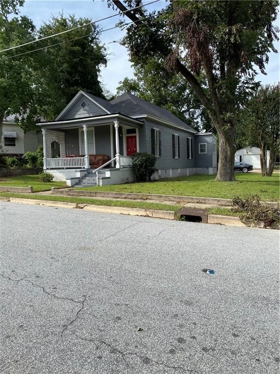 400 20th St, Phenix City, AL 2 Bed, 2 Bath SingleFamily Home 31