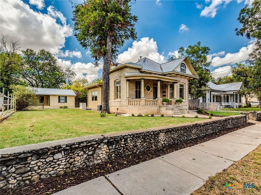 351 N Guenther Ave, New Braunfels, TX 78130 MLS# 593642 Trulia