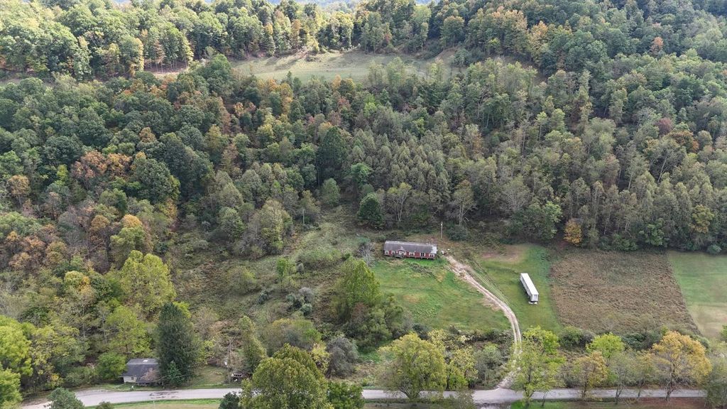 923953 Three Lick Rd, Buckhannon, WV 26201 SingleFamily Home for Sale