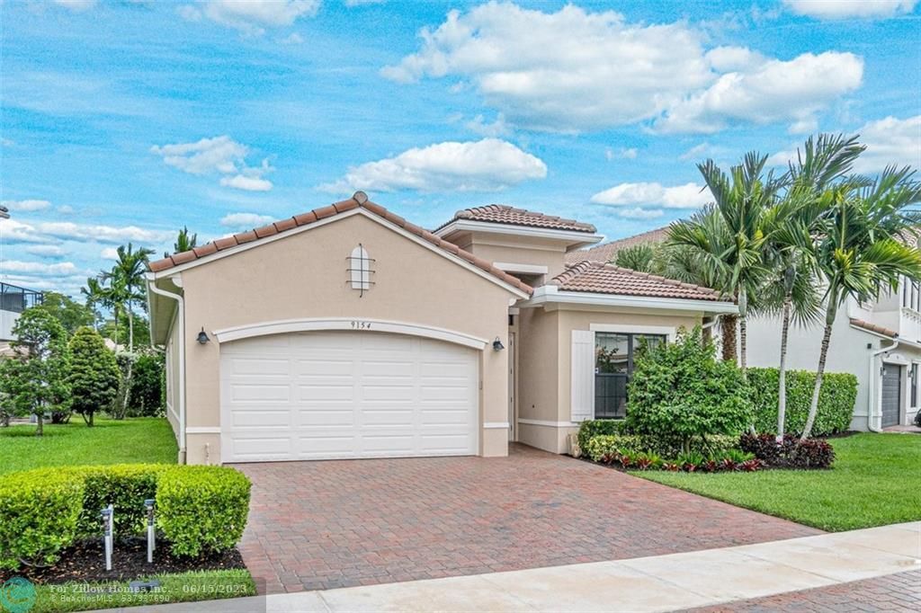 9154 NW 39th St, Coral Springs, FL 33065