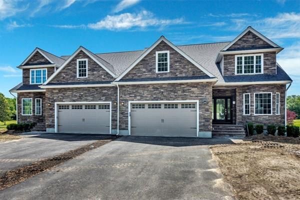 16 Cape Club Dr #4, Sharon, MA 02067