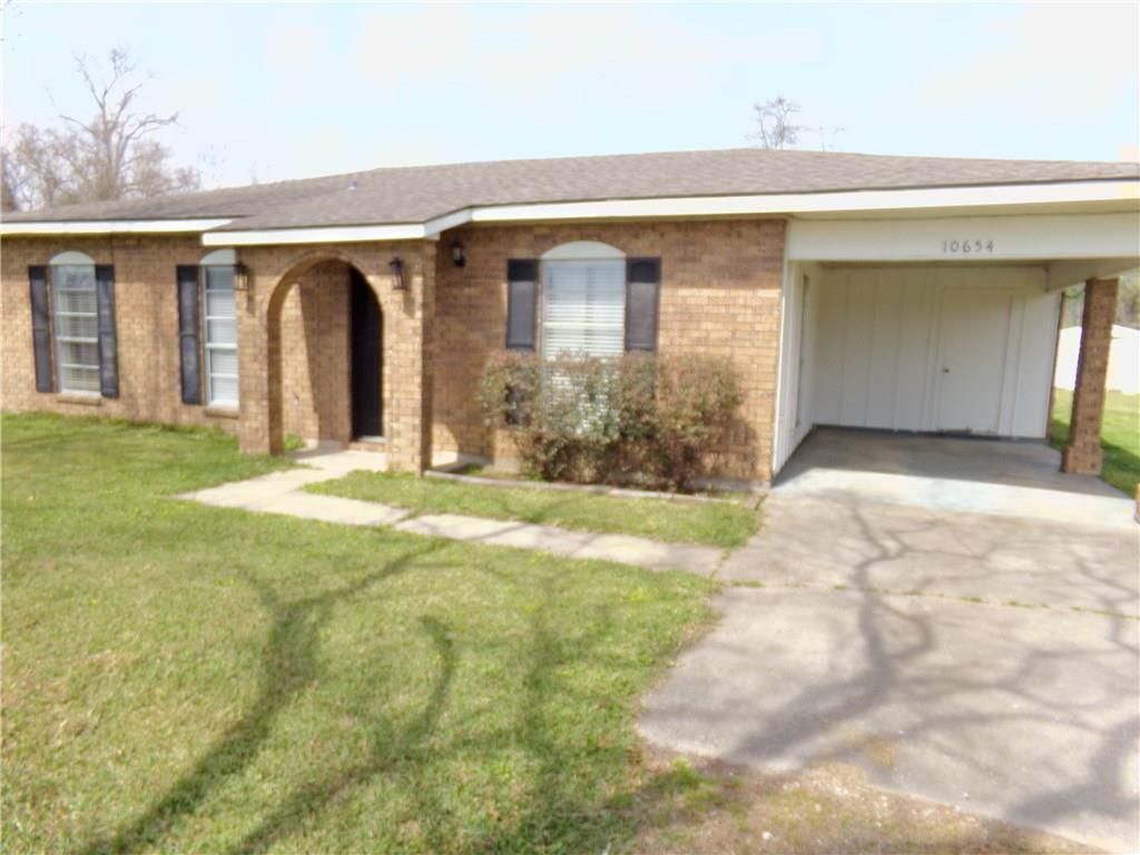 10654 Highway 8, Colfax, LA 71417