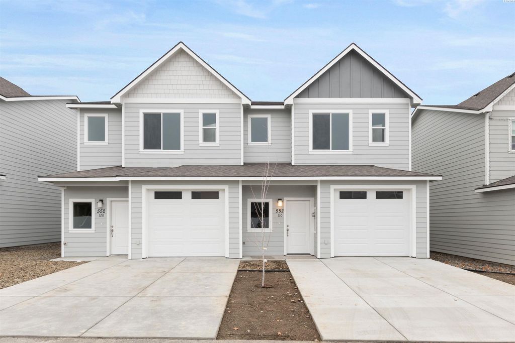 552 S Quillan Ct, Kennewick, WA 99336
