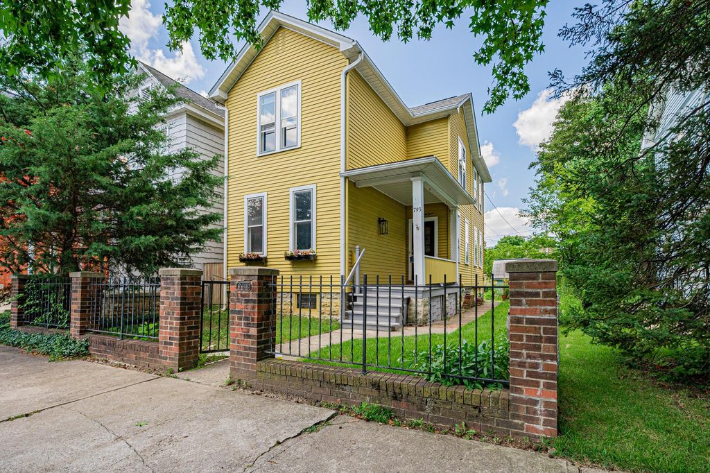 793 Bruck St, Columbus, OH 43206