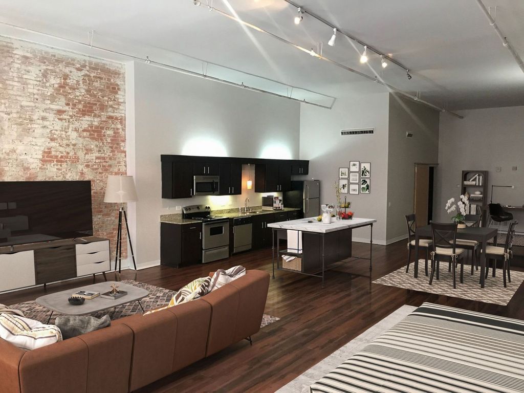 1900 Elm St, Dallas, TX 75201