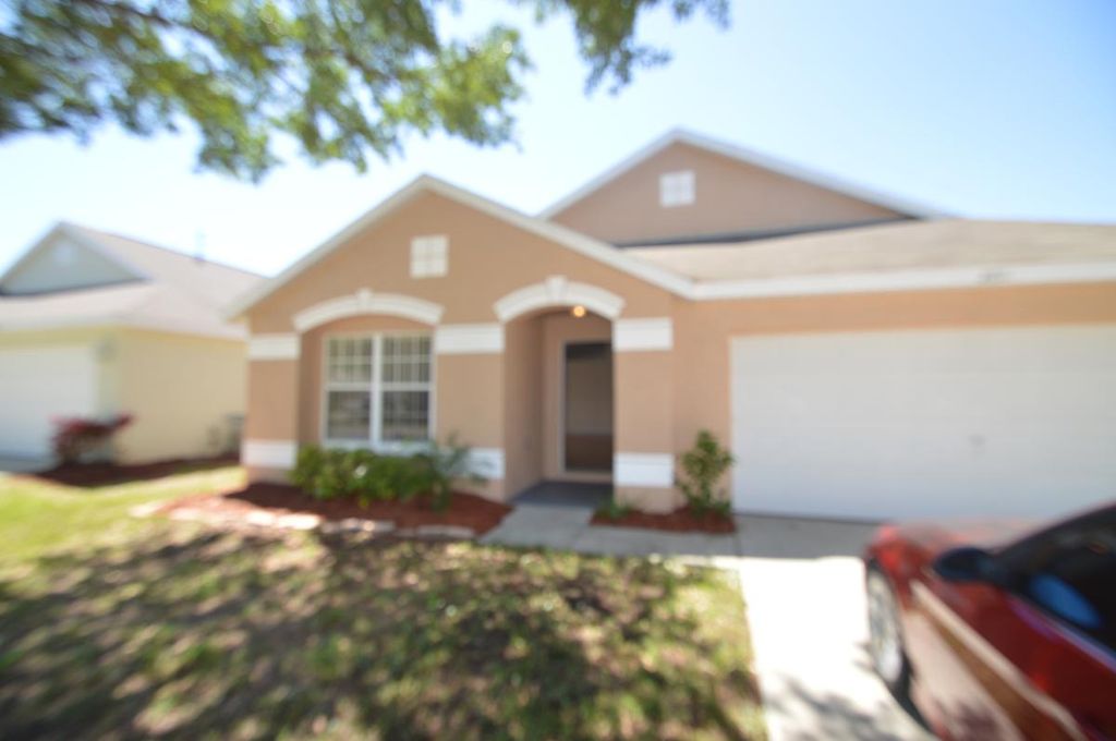 2811 Wilshire Rd, Clermont, FL 34714