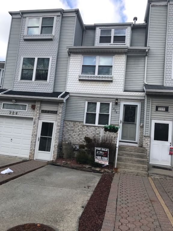 226 Lorraine Loop, Staten Island, NY 10309 Trulia