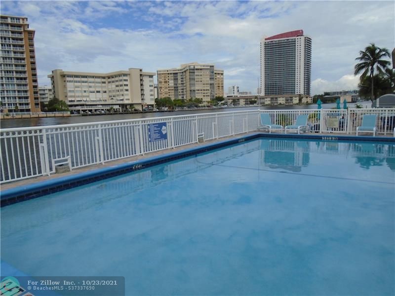 1913 S Ocean Dr #428, Hallandale Beach, FL 33009