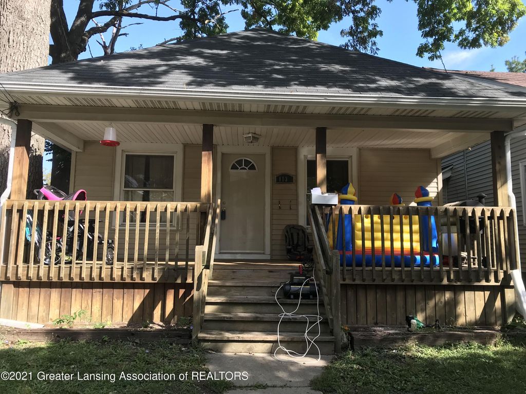 1137 E Malcolm X St, Lansing, MI 48912