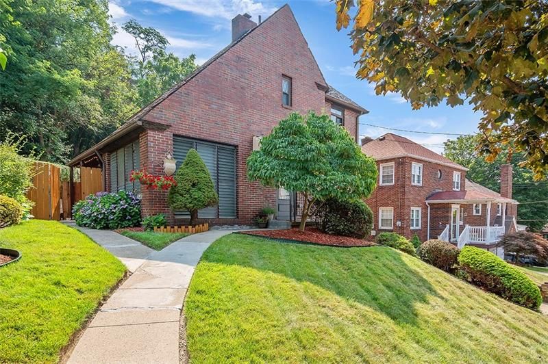 2153 Lucina Ave, Pittsburgh, PA 15210