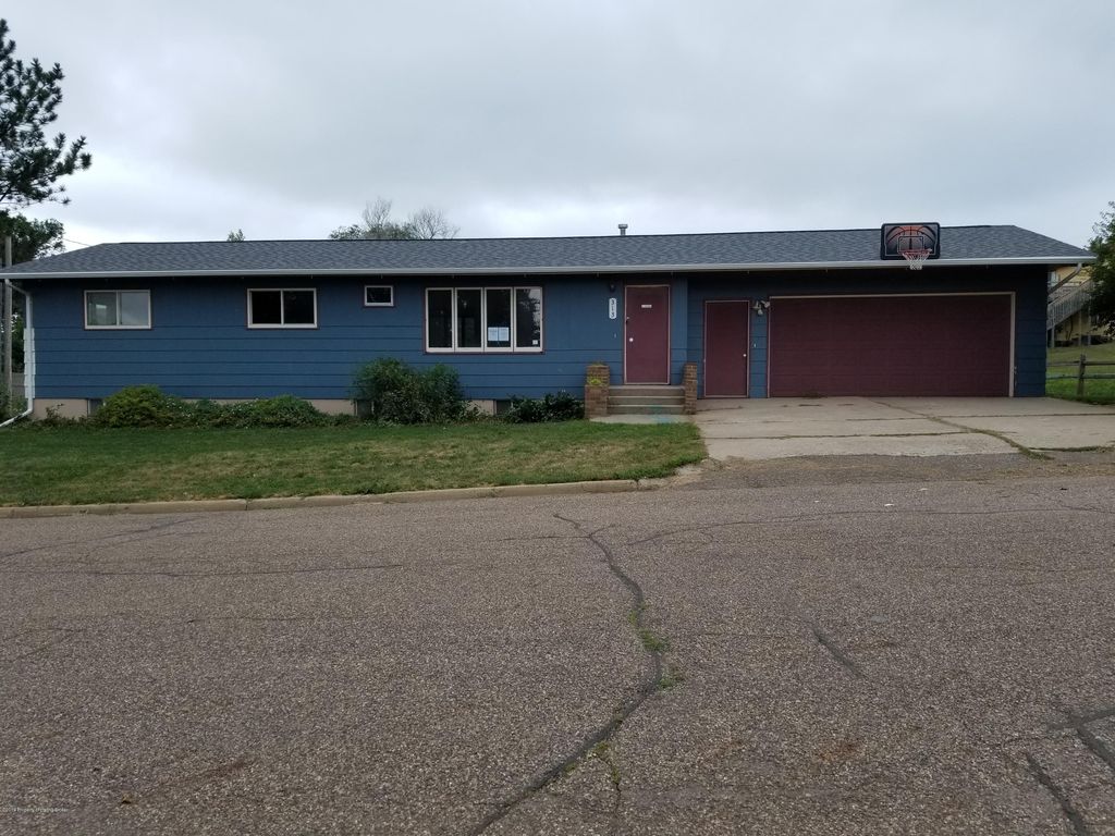 313 N Maple St, Hebron, ND 58638 Trulia