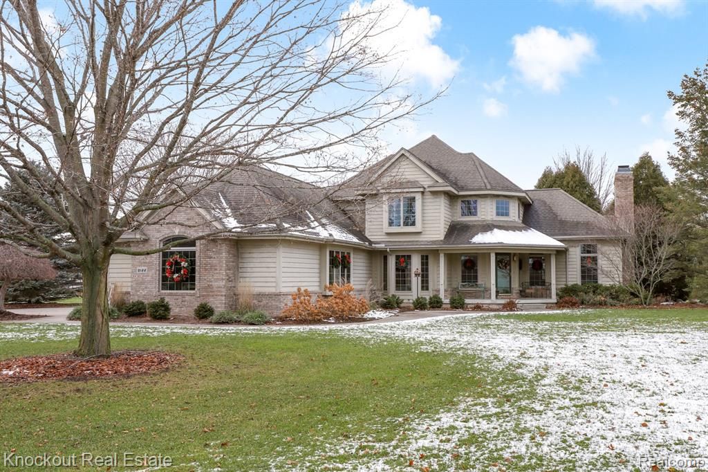 8122 Mandy Ln, Frankenmuth, MI 48734