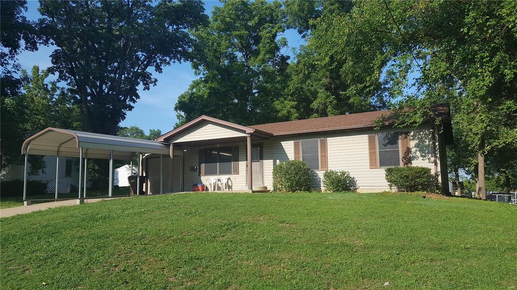 708 N 4th St, Elsberry, MO 63343 Trulia