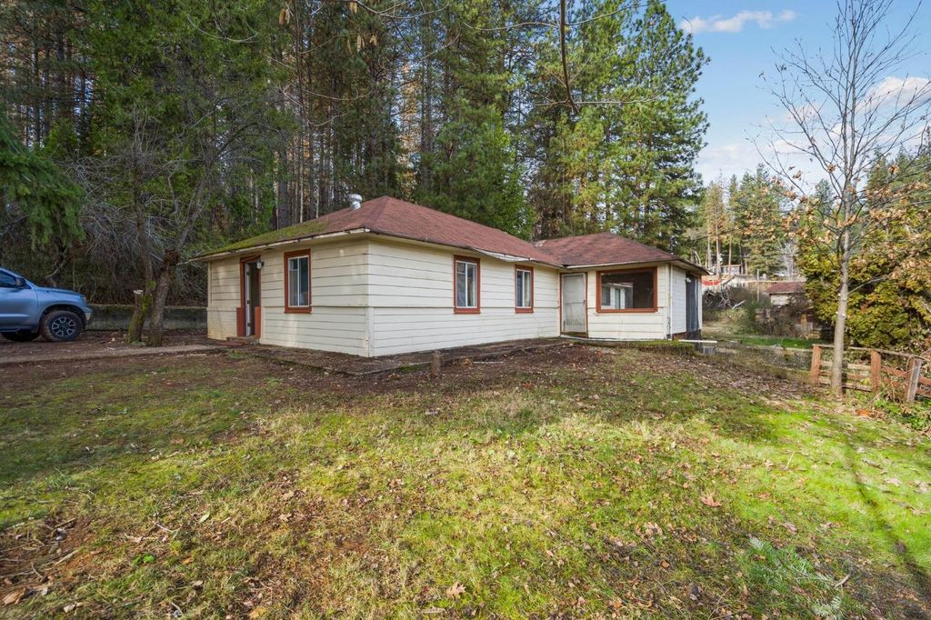 287 W  Olympia Dr, Grass Valley, CA 95945