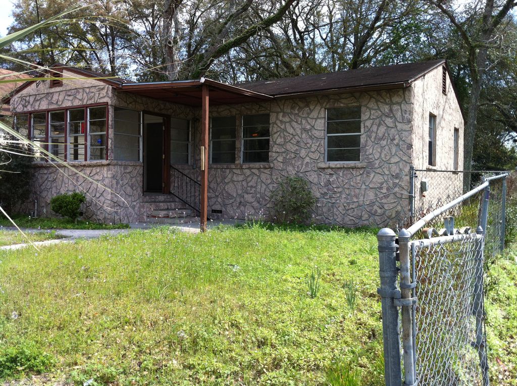1622 W 33rd St, Jacksonville, FL 32209