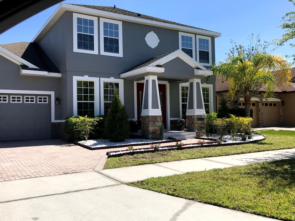 9837 Caroline Park Dr, Orlando, FL 32832