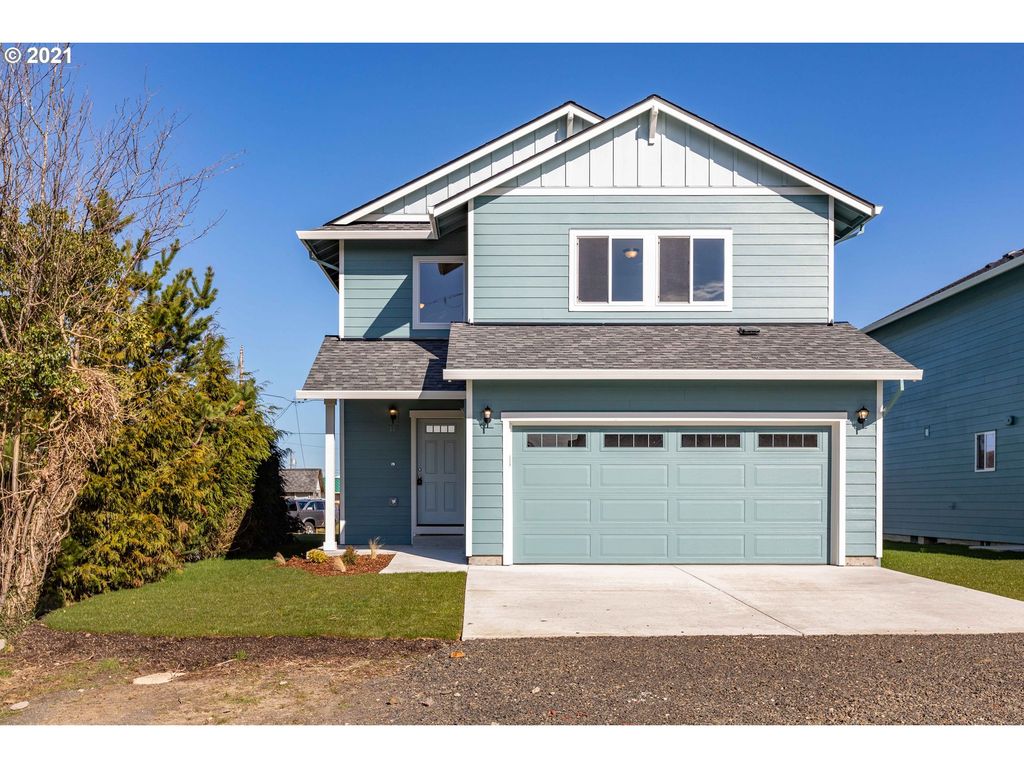 1075 5th Ave, Hammond, OR 97121