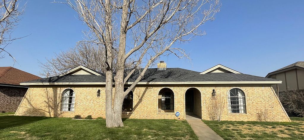 1027 Santa Fe Trl, Canyon, TX 79015