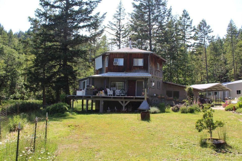 35115 Redwood Hwy, O'brien, OR 97534