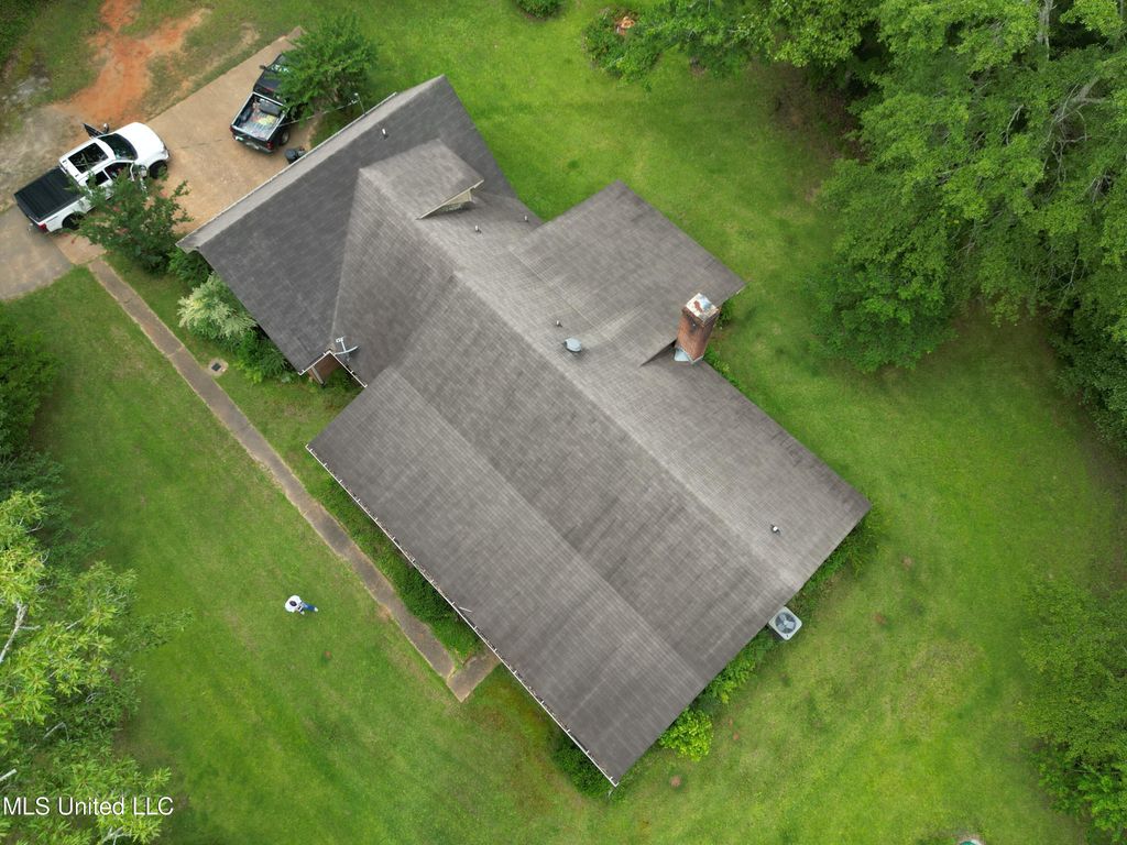 138 Pine Hill Dr, Brandon, MS 39047