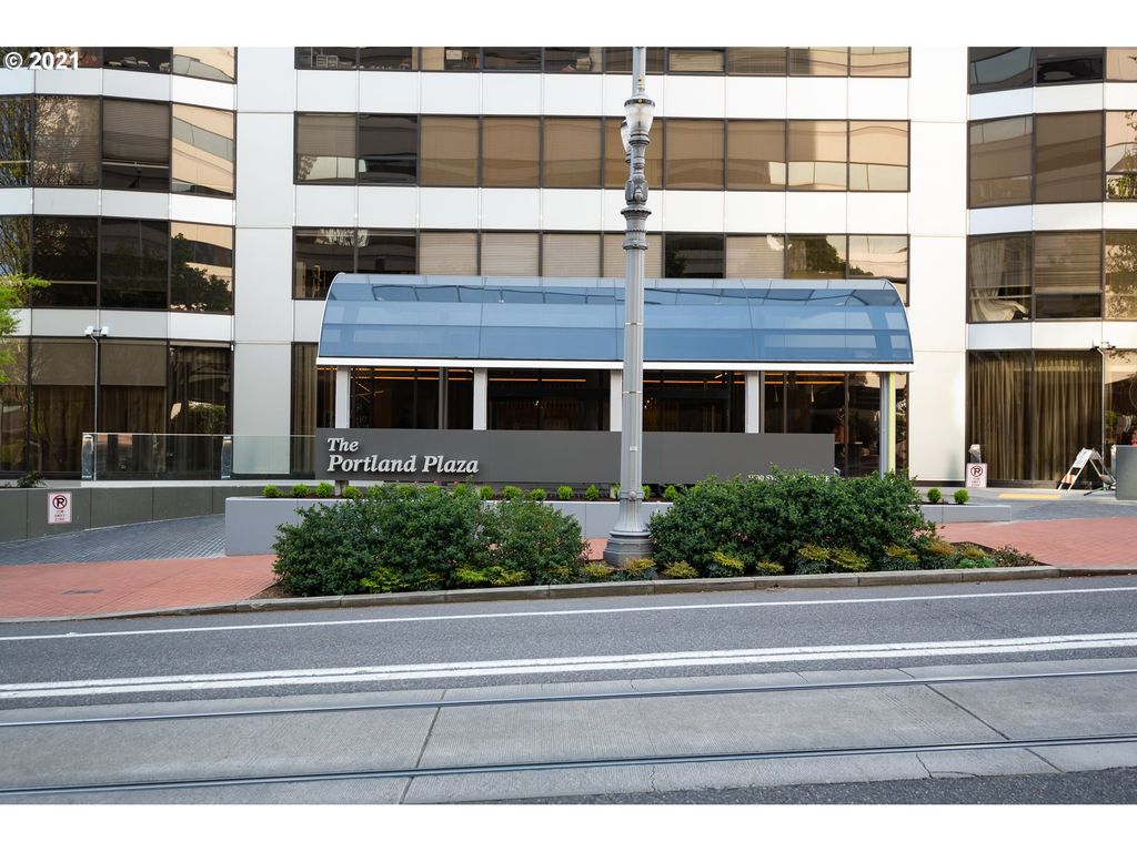 1500 SW 5th Ave #202, Portland, OR 97201