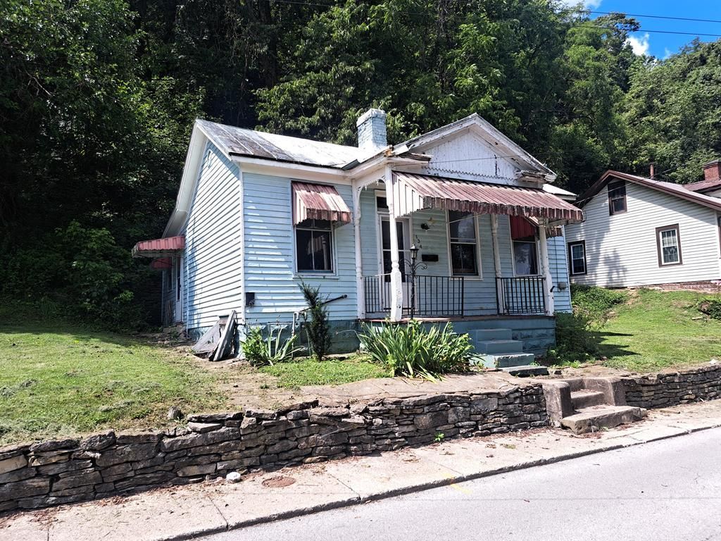 134 E 6th St, Maysville, KY 41056 MLS 39677 Trulia