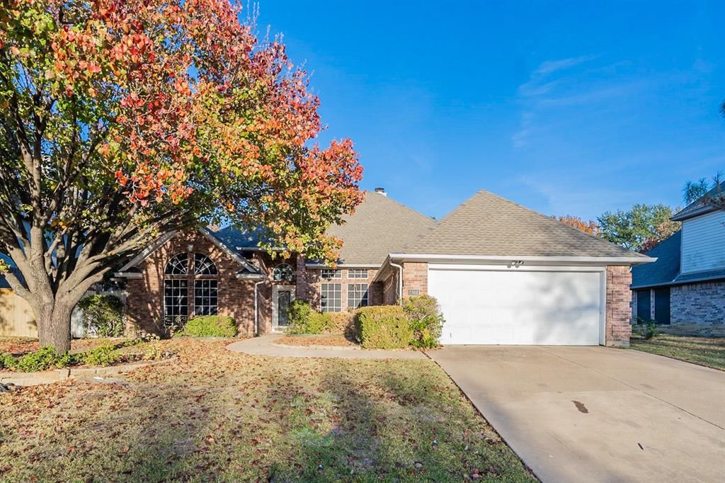 2302 Welch Pl, Mansfield, TX 76063