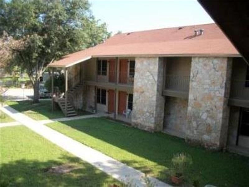 1410 naples st castroville tx 78009 mls 33717934 trulia