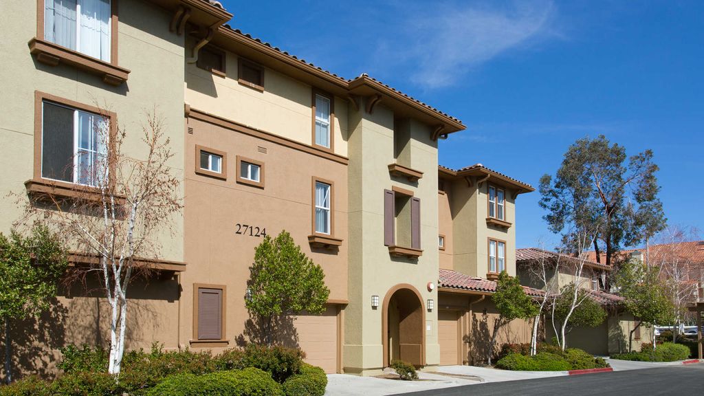 27105 Silver Oak Ln, Canyon Country, CA 91387