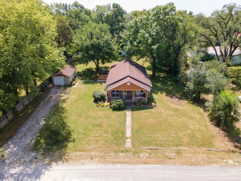 402 W Cherry St, Auxvasse, MO 65231 Trulia